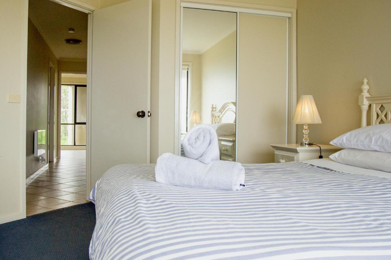 Boathouse Holiday House พอร์ตแฟรี ภายนอก รูปภาพ